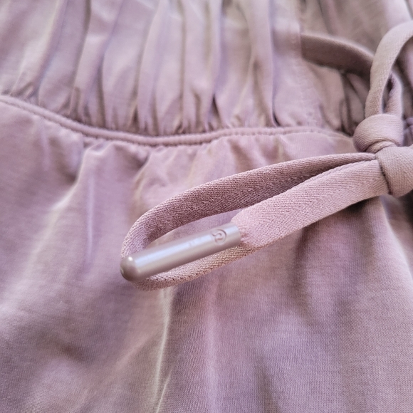 Lululemon Lost in Leisure Crop Jogger Antique Bark Plum Purple Mauve Pink Size 6 - Picture 9 of 13